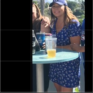 Blue floral romper sz L Wild Fable brand